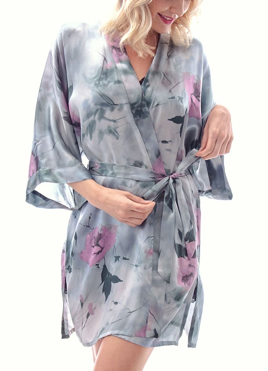 Samantha Chang Classic Silk Print Short Kimono Robe – LaBella Intimates &  Boutique